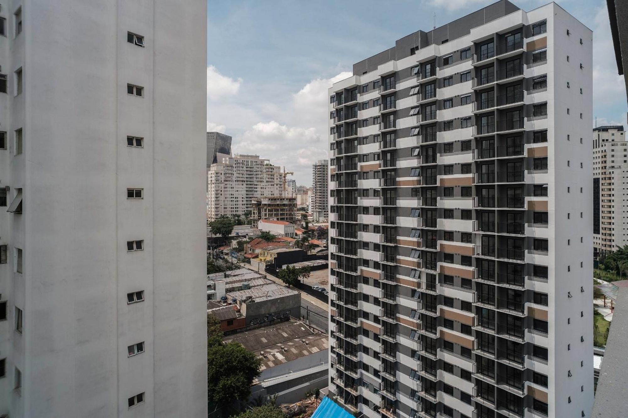 Bsf1310 - Maravilhoso Tv 4k | Faria Lima Sao Paulo